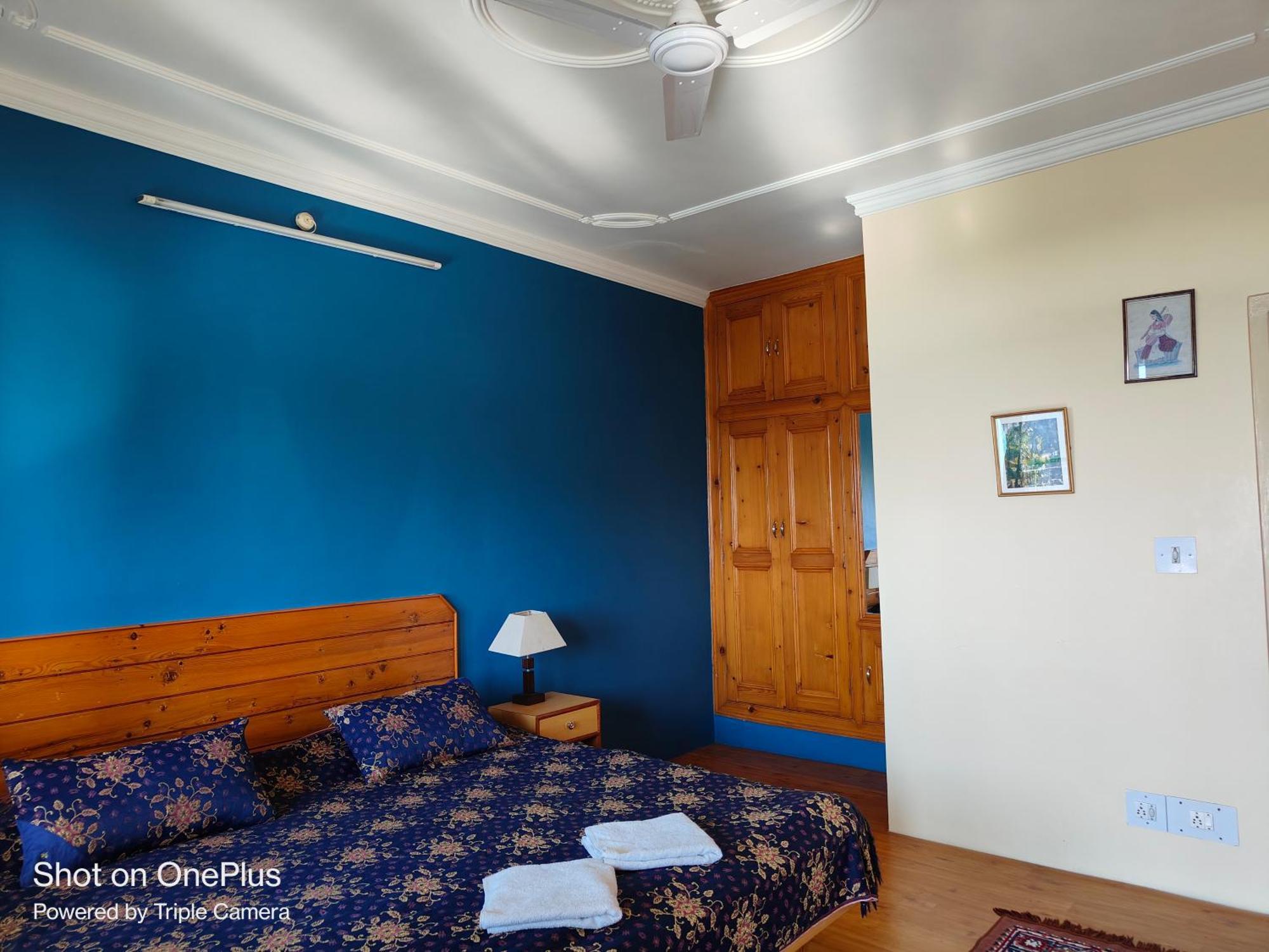 Jagatram Niwas Guesthouse Dharamkot Dharamshala Bagian luar foto